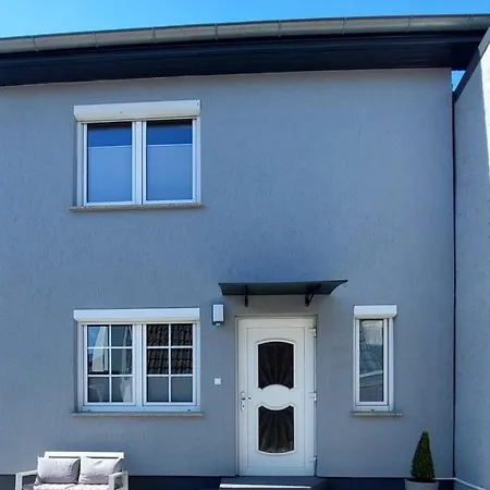 Hébergement de vacances Neu! Kleinstadtferienhaus *